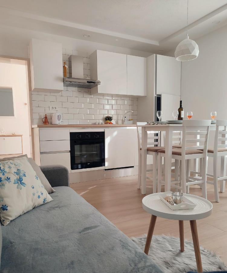 Apartment Making Memories Pucisca Esterno foto
